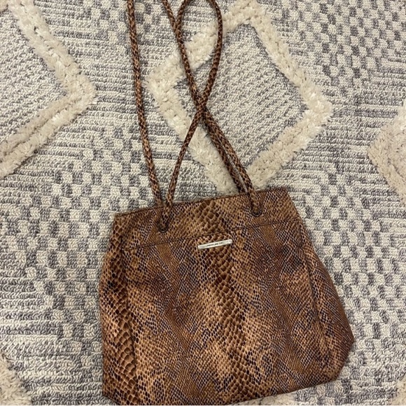 Bundle of 4 Handbag Purses Brown Snake Print Pink Guess Dooney Bourke Lot - Picture 9 of 11